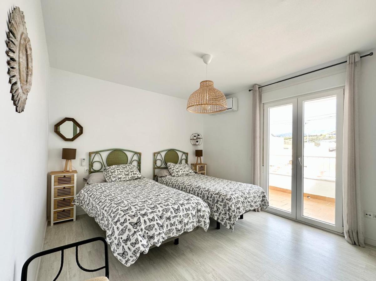 Miramar Beach Caleta De Velez Malaga Zewnętrze zdjęcie